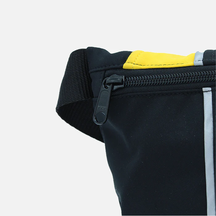 Upgecycelte Schultertasche - Image 3